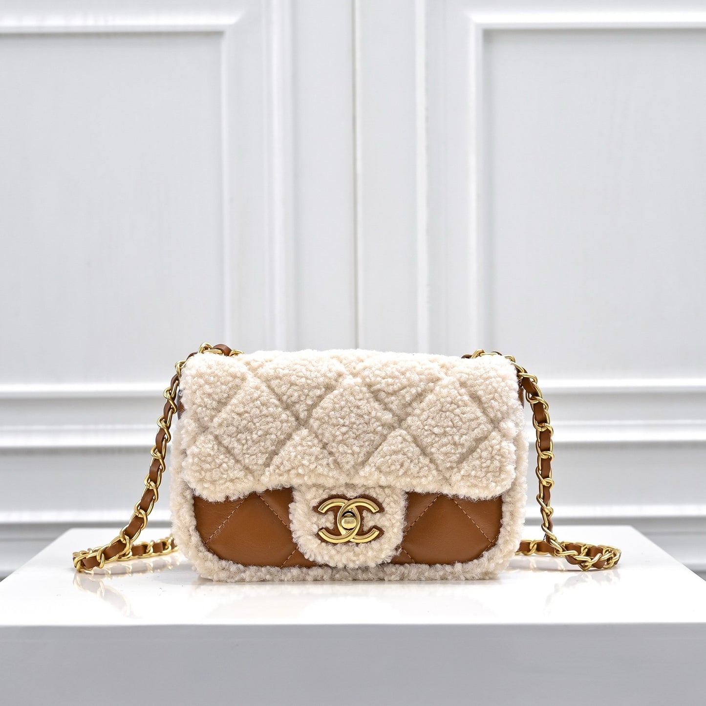 CE-24K Handbags
