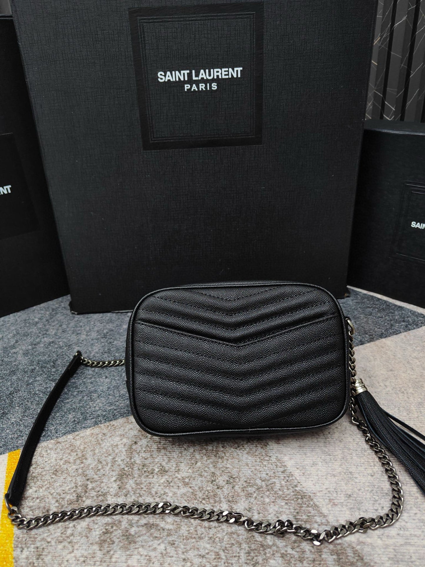 Y-Cowhide caviar camera bag