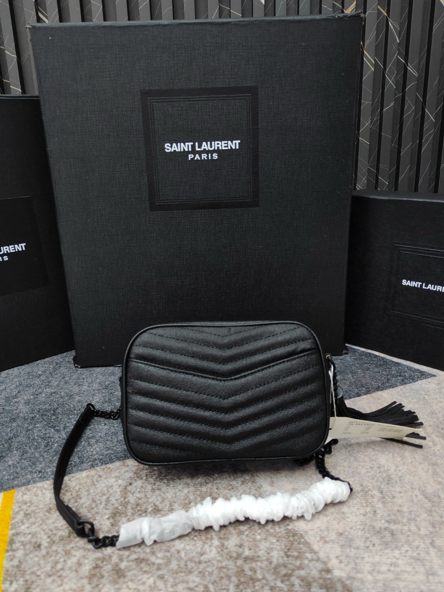 Y-Cowhide caviar camera bag