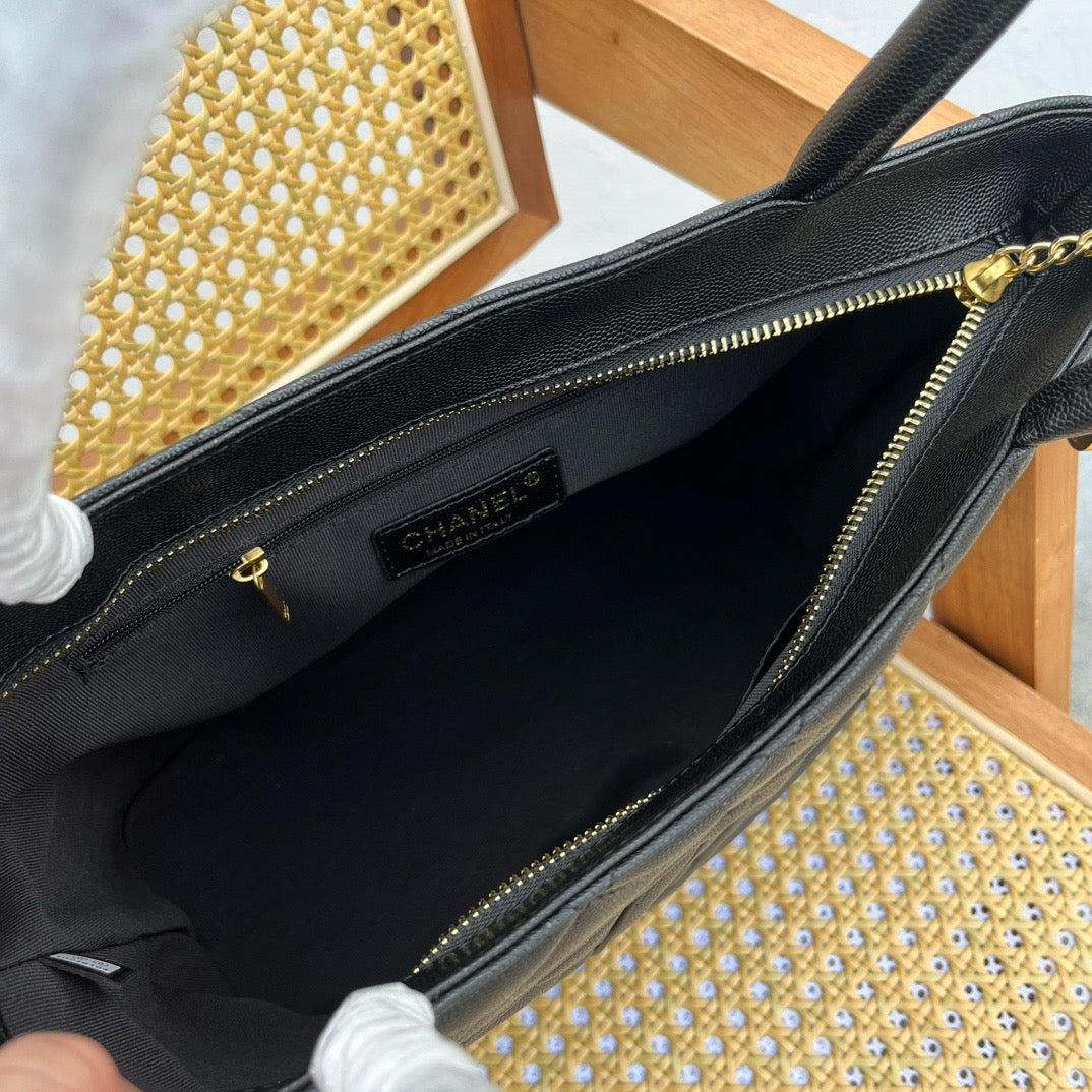 CE-Vintage Hilton bag