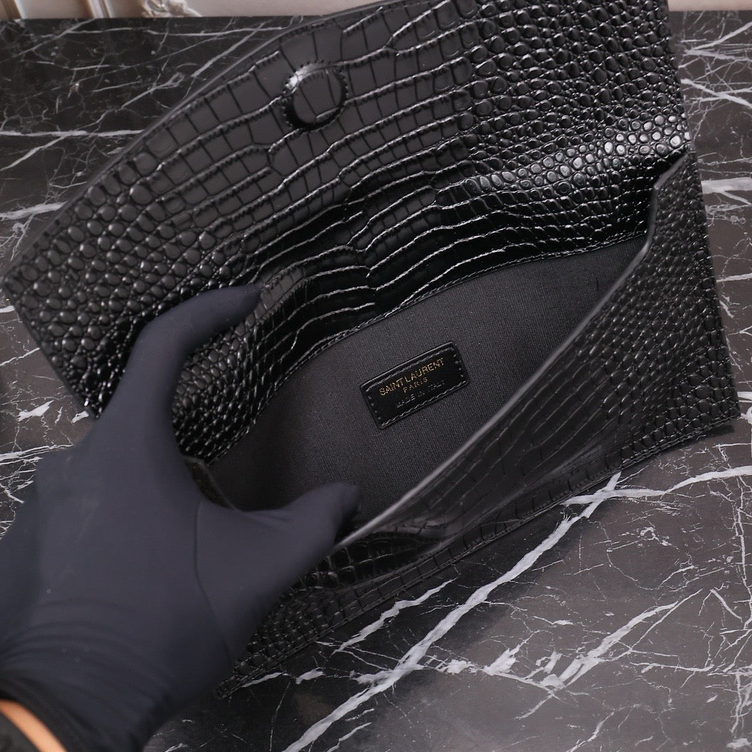 Y-New clutch bag