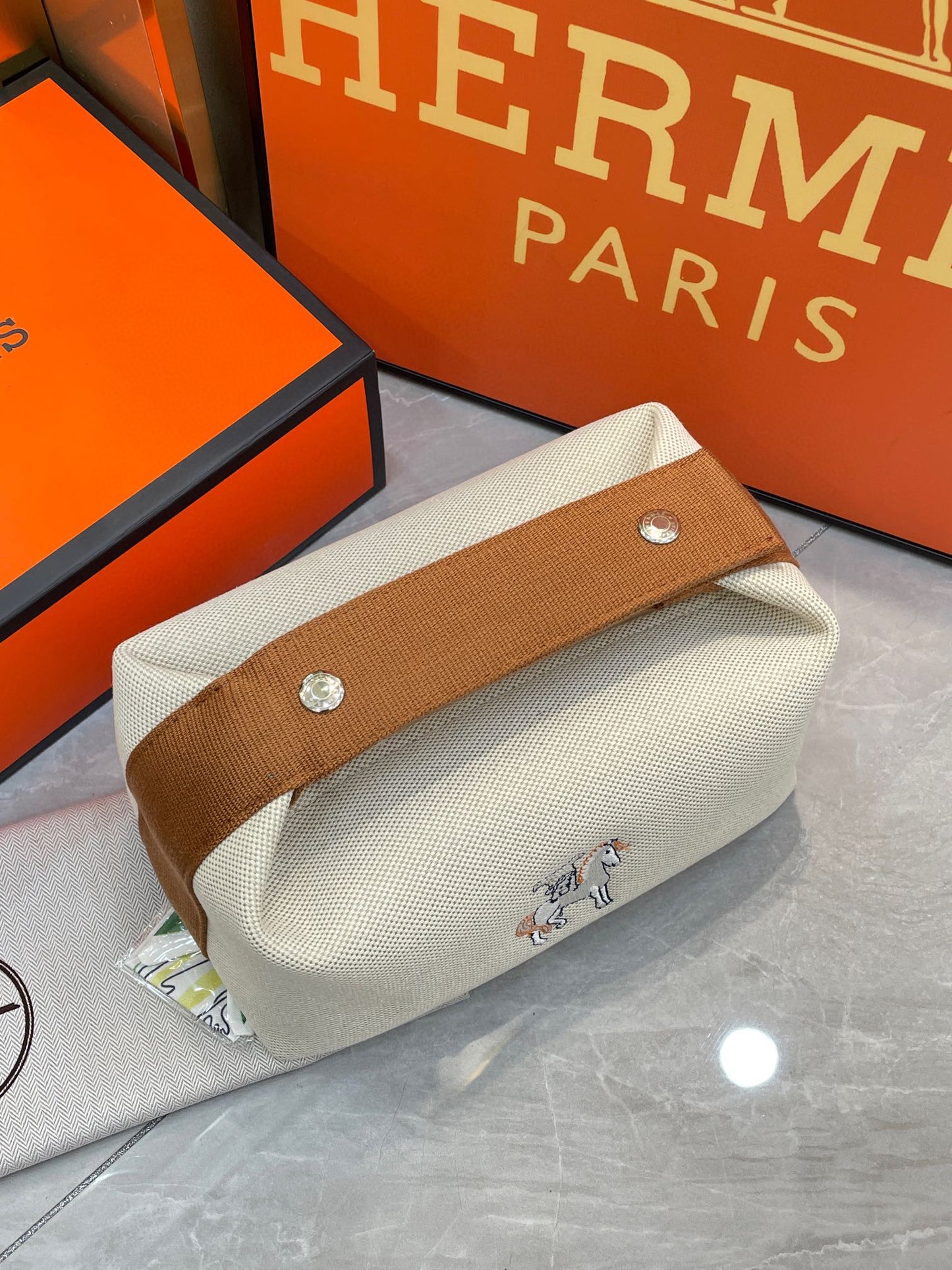 H-Box bag