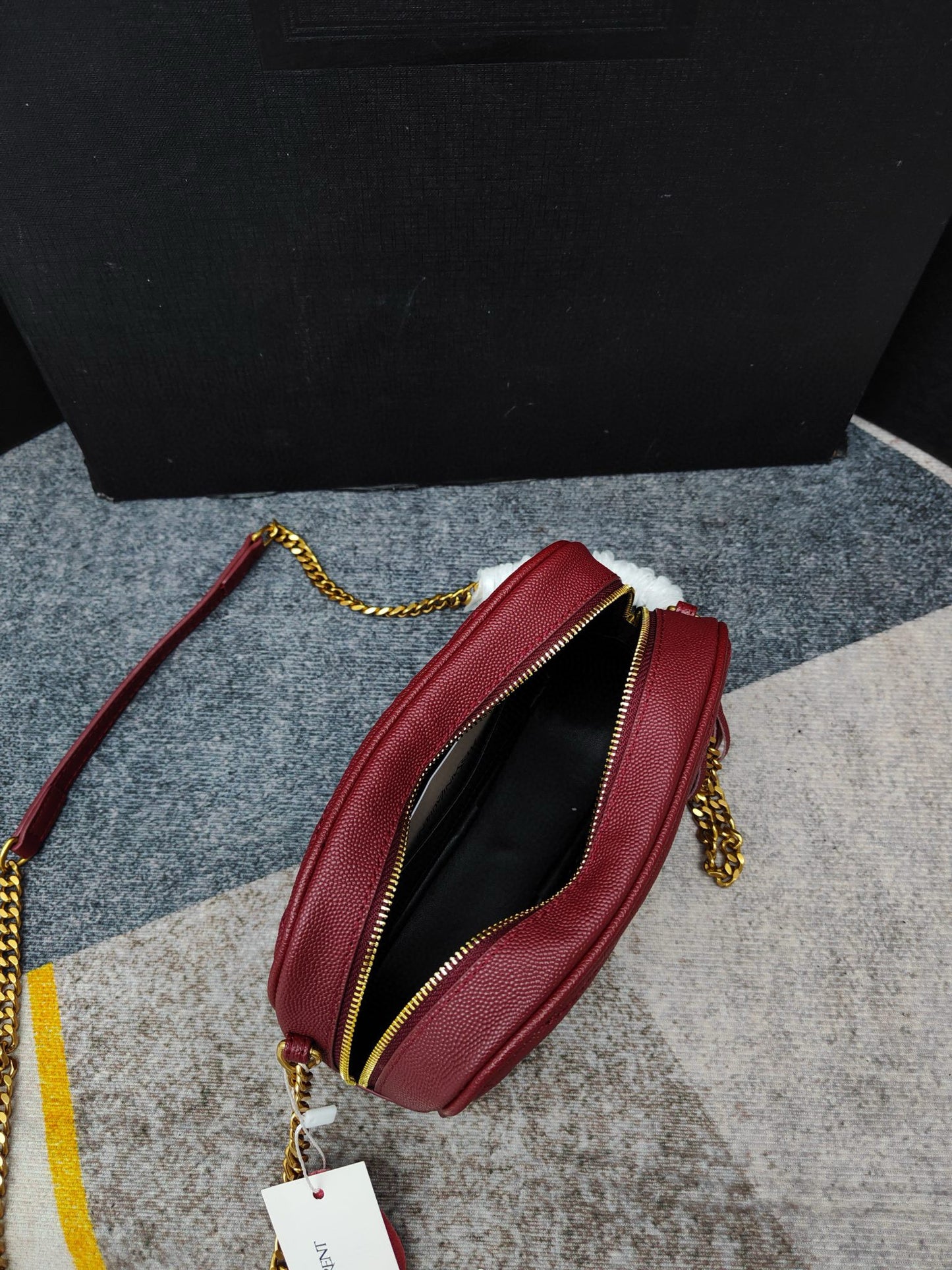 Y-Cowhide caviar camera bag