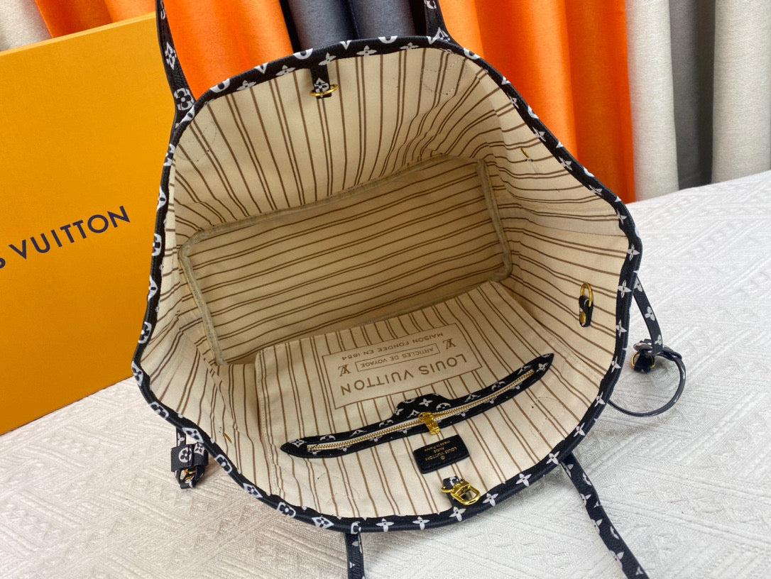 L-Neverfull