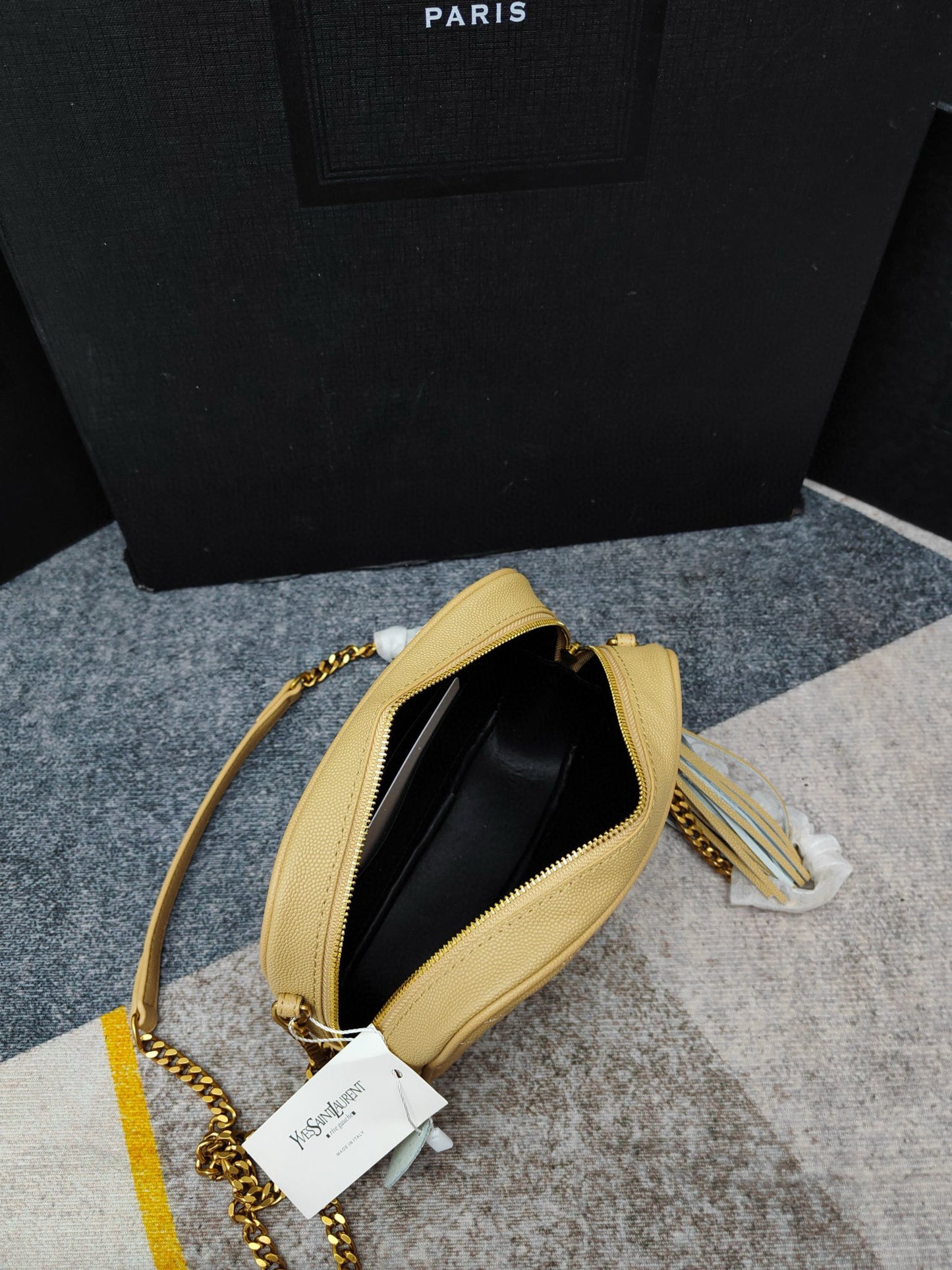 Y-Cowhide caviar camera bag