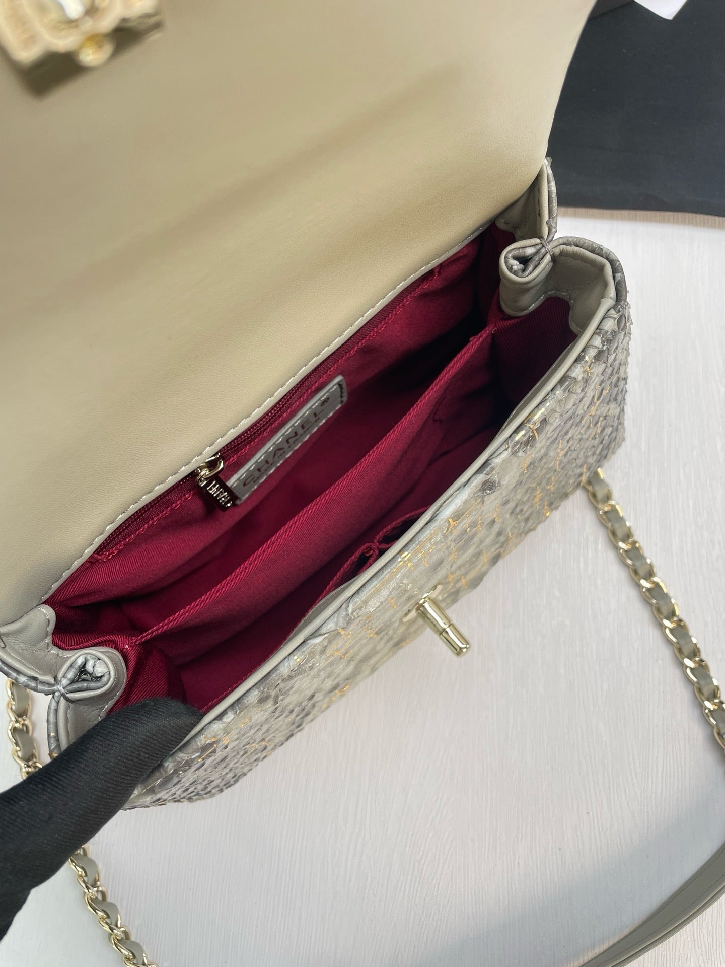 CE-Coco handle handbag