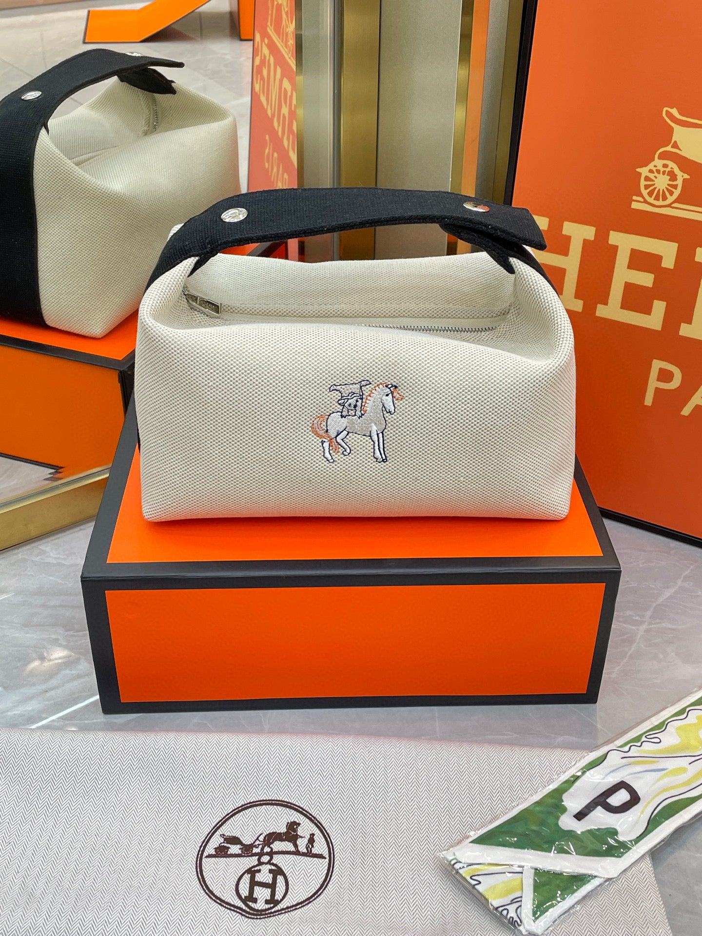 H-Box bag