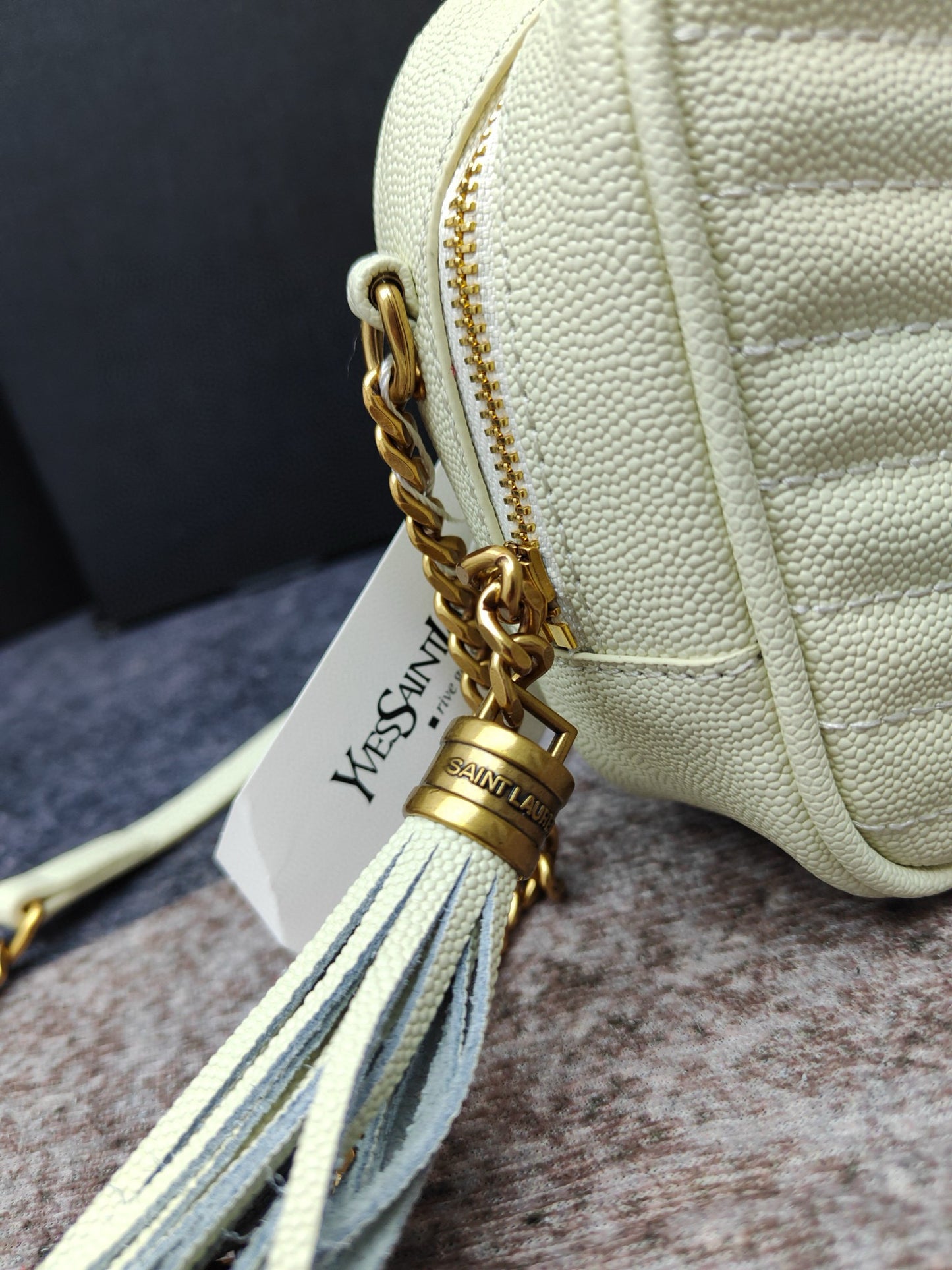 Y-Cowhide caviar camera bag