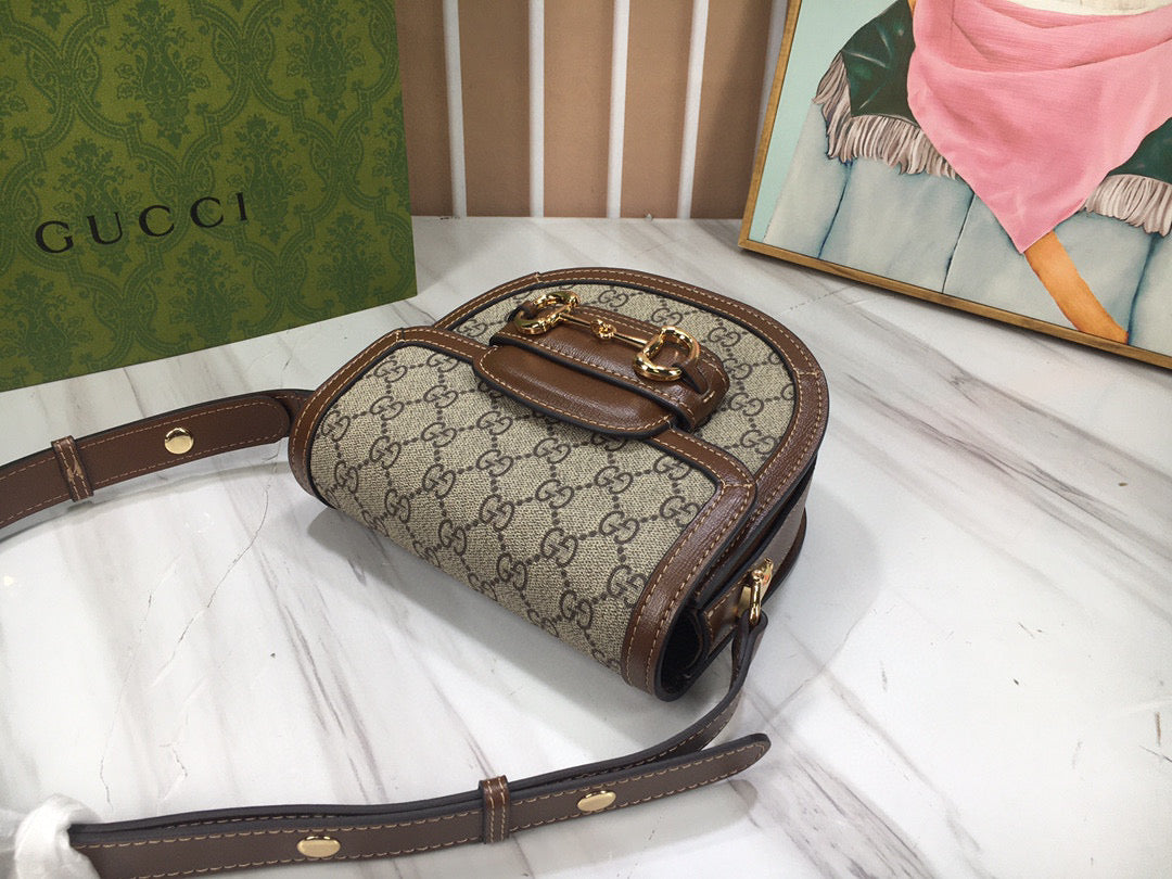 G-Aria-Fashion