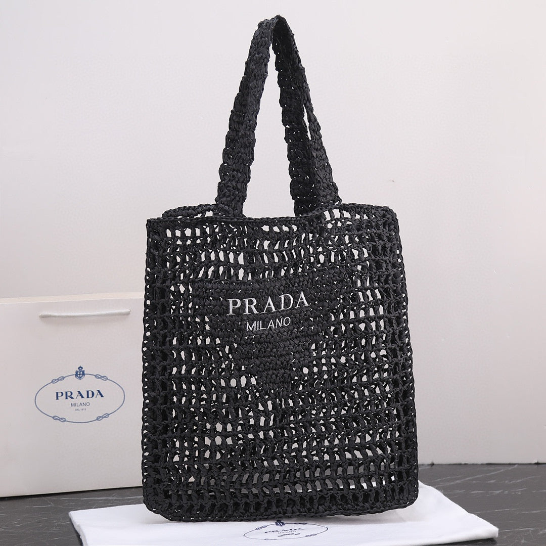 P-Raffia tote bag