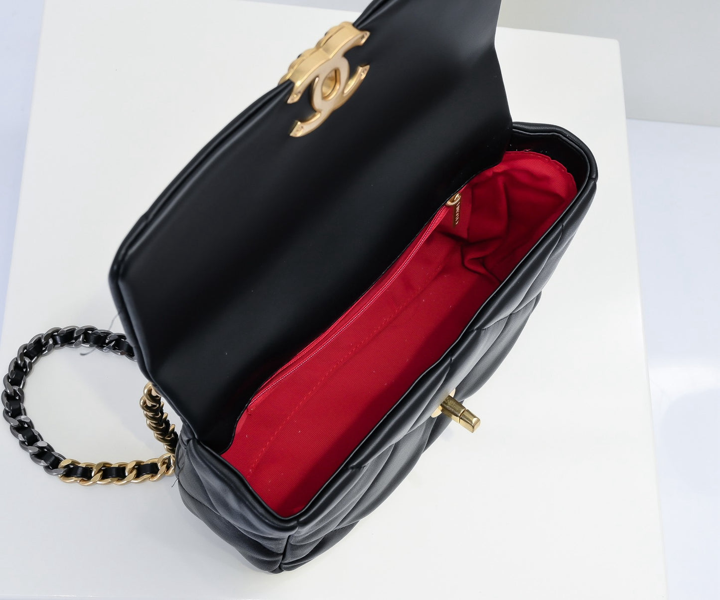 CE-Small gold buckle maroon sheepskin