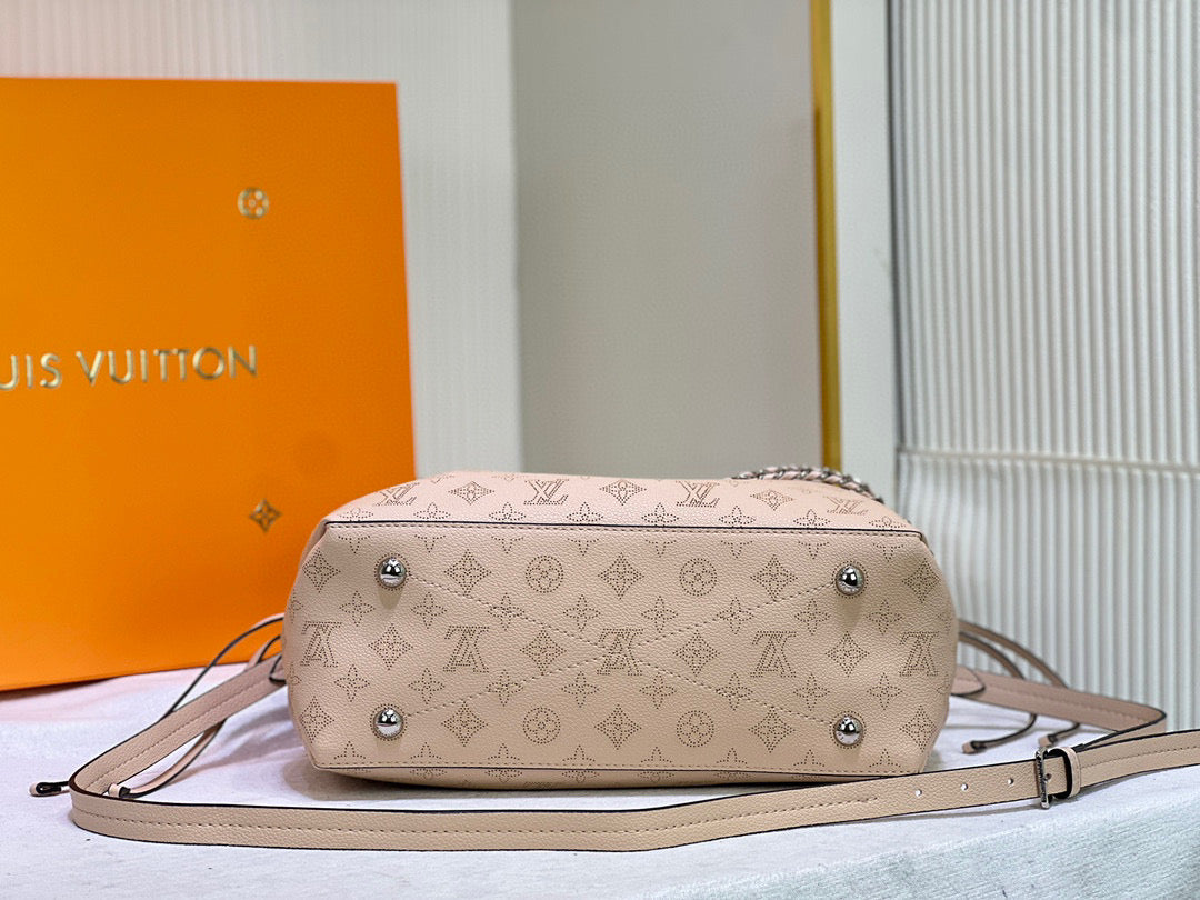 L-BELLA TOTE