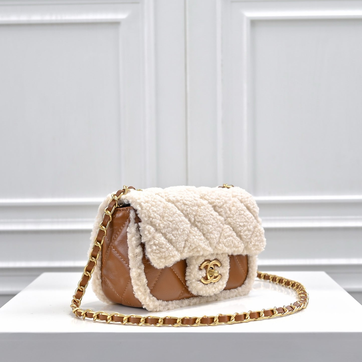 CE-24K Handbags