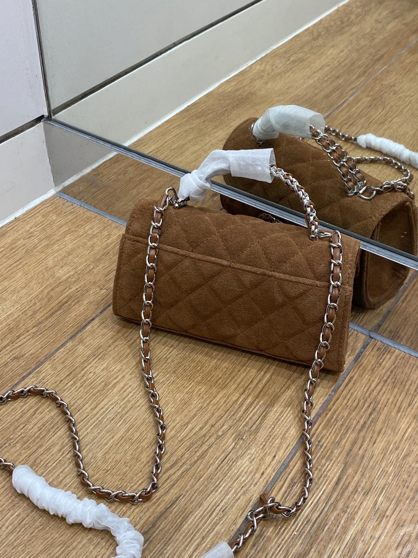 CE-Rhombus shoulder chain bag
