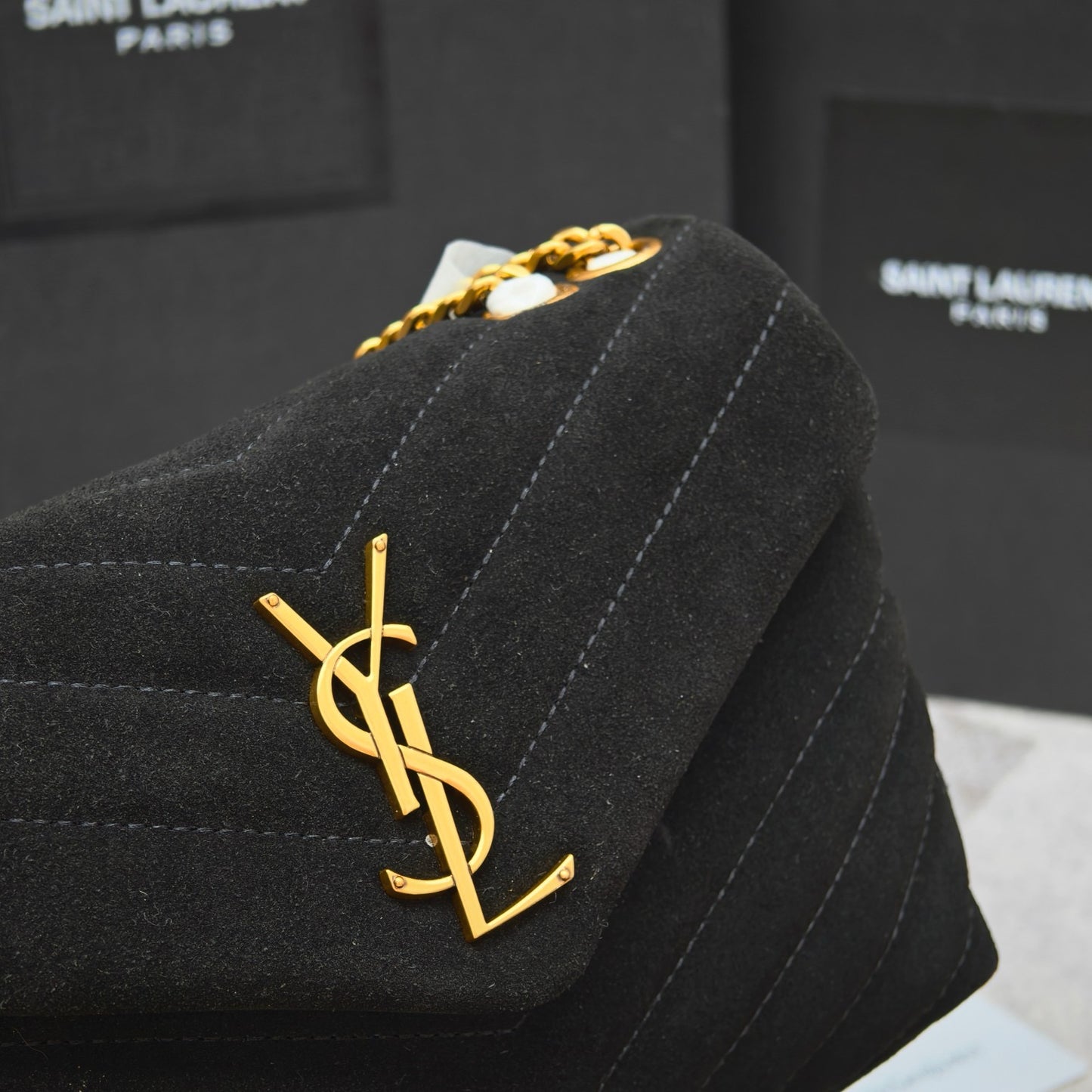Y-Matte suede coffee