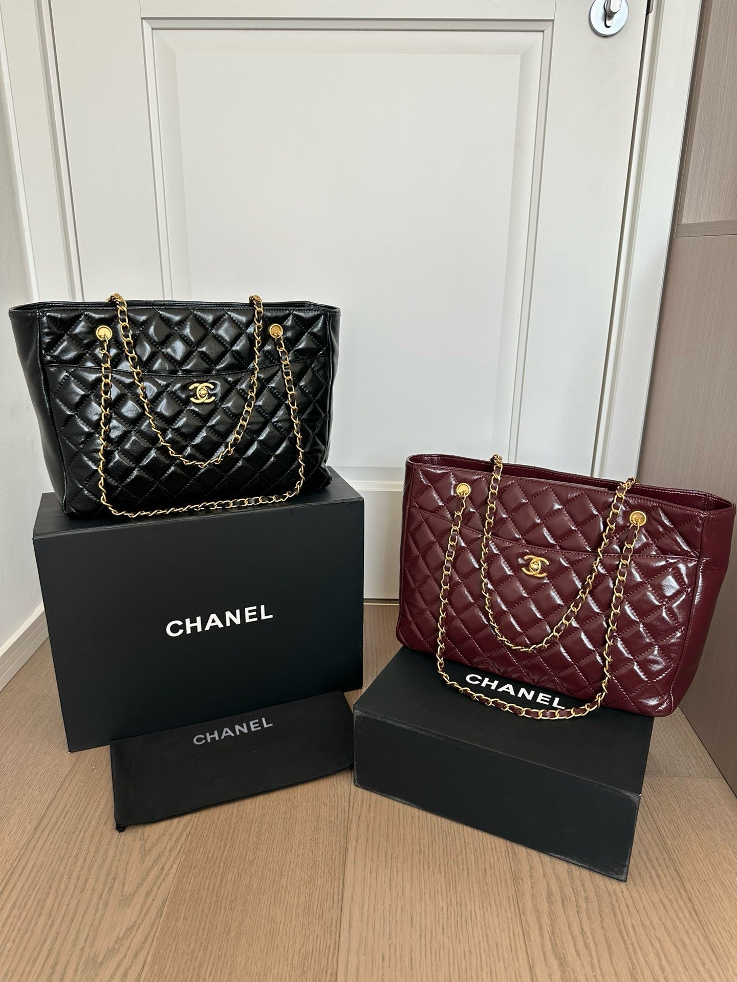 CE-24๐ Black Gold Series Tote Bag