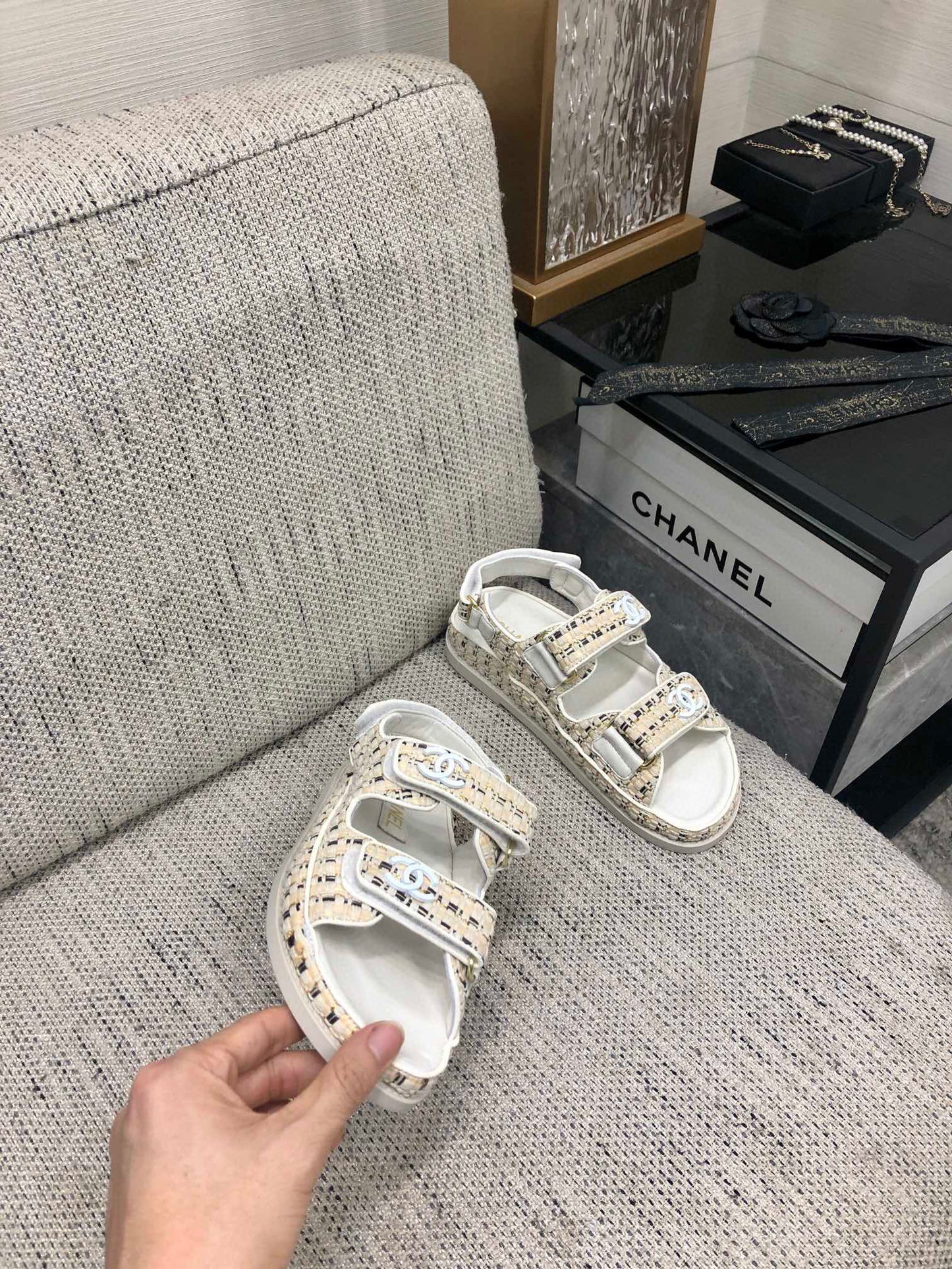 CE-Velcro sandals