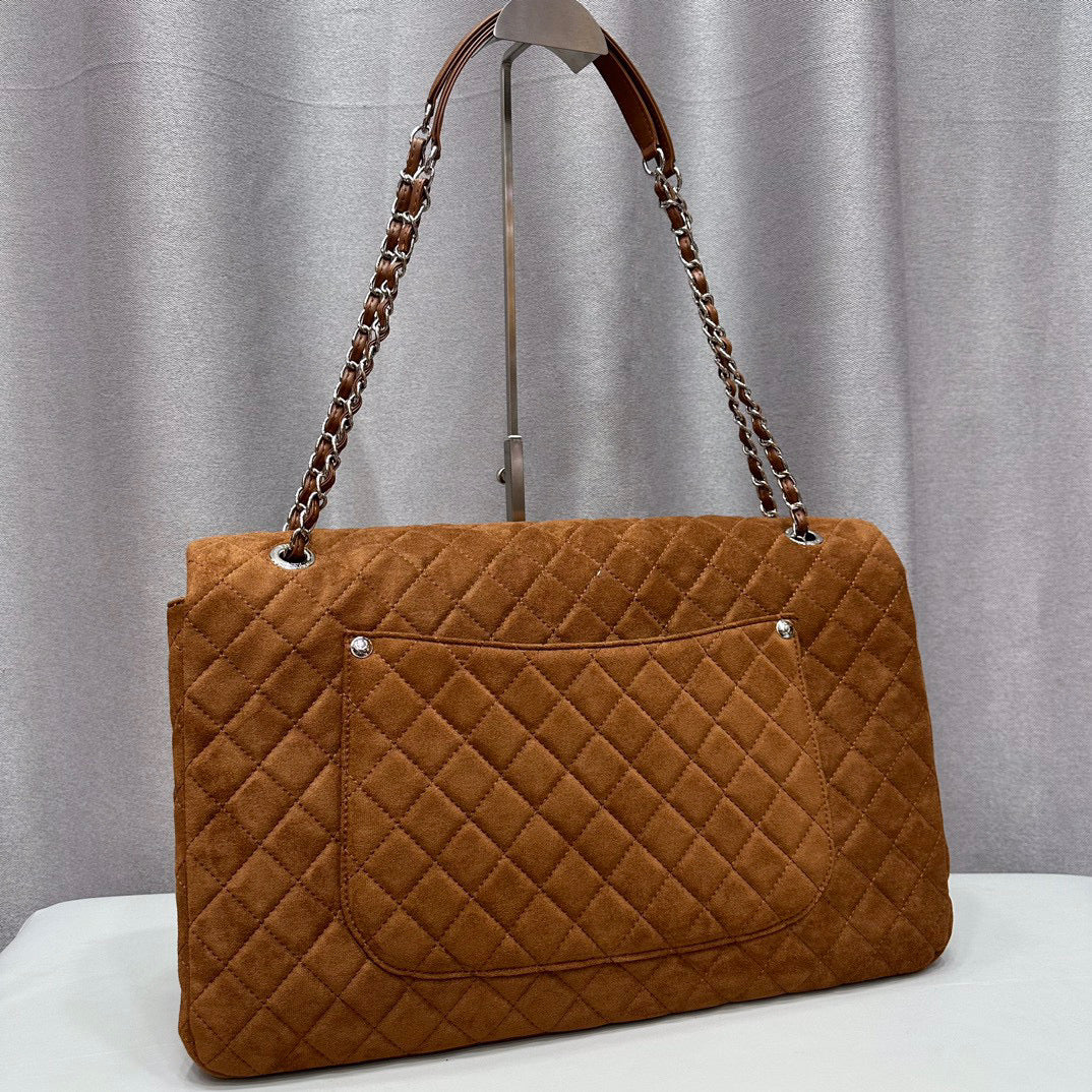 CE-Velvet airport bag