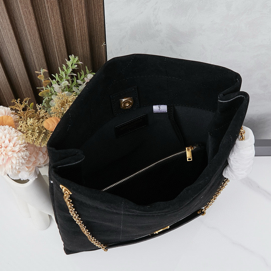 Y-Luxury good