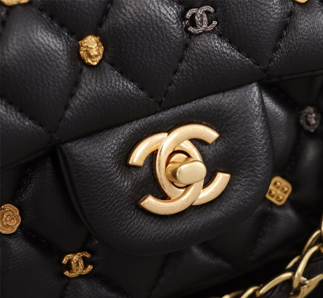 CE-Lucky Charm Classic Flap