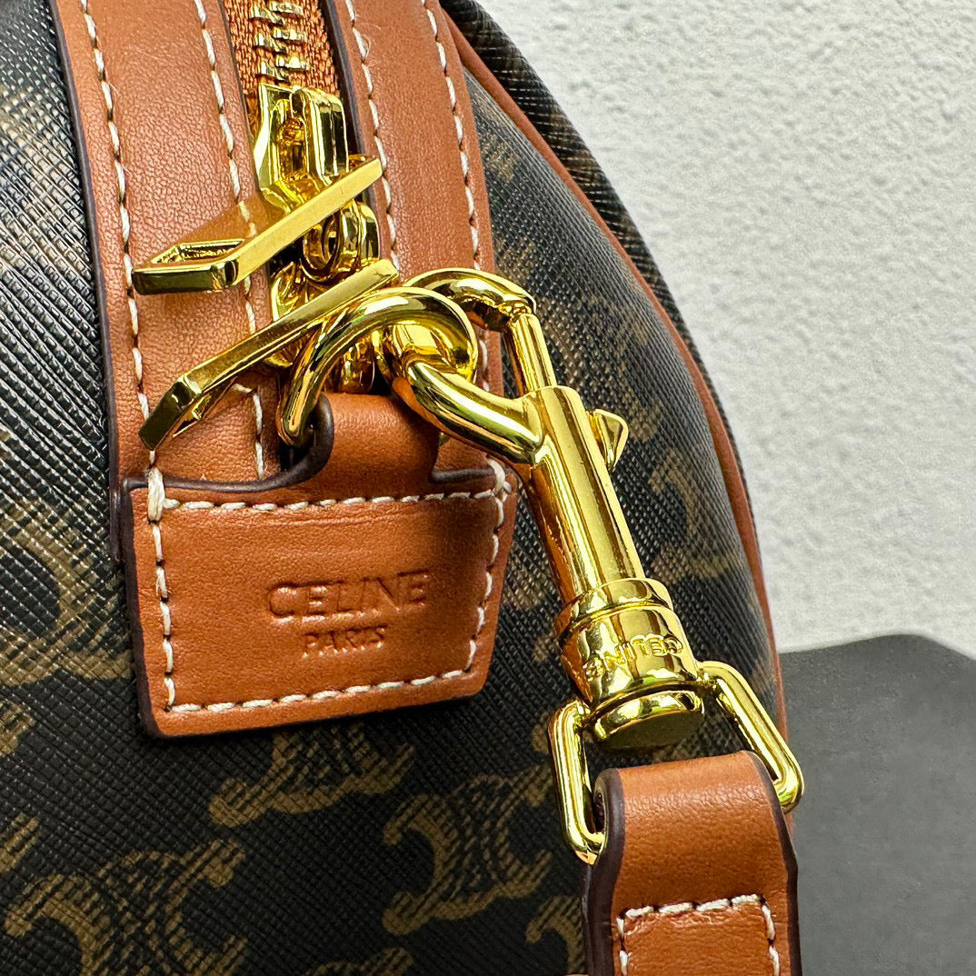 CL-Triomphe Canvas Boston bag