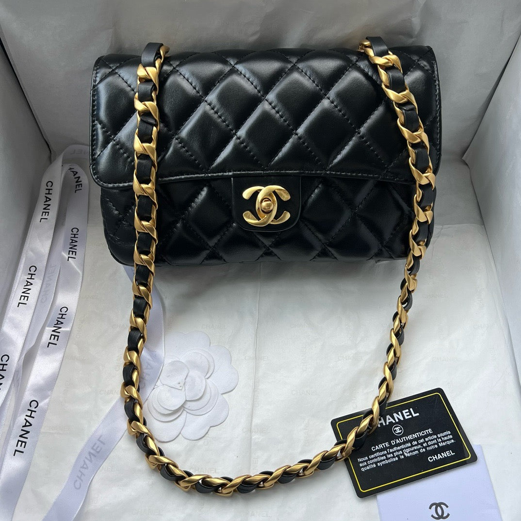 CE-24B CF shoulder bag