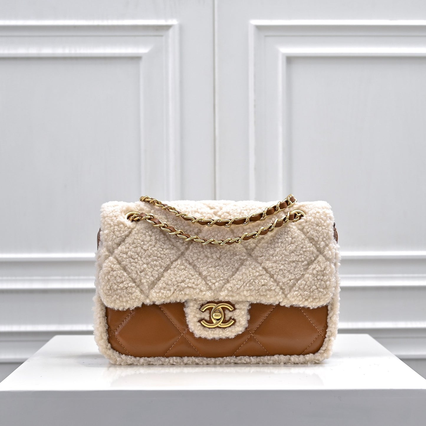 CE-24K Handbags