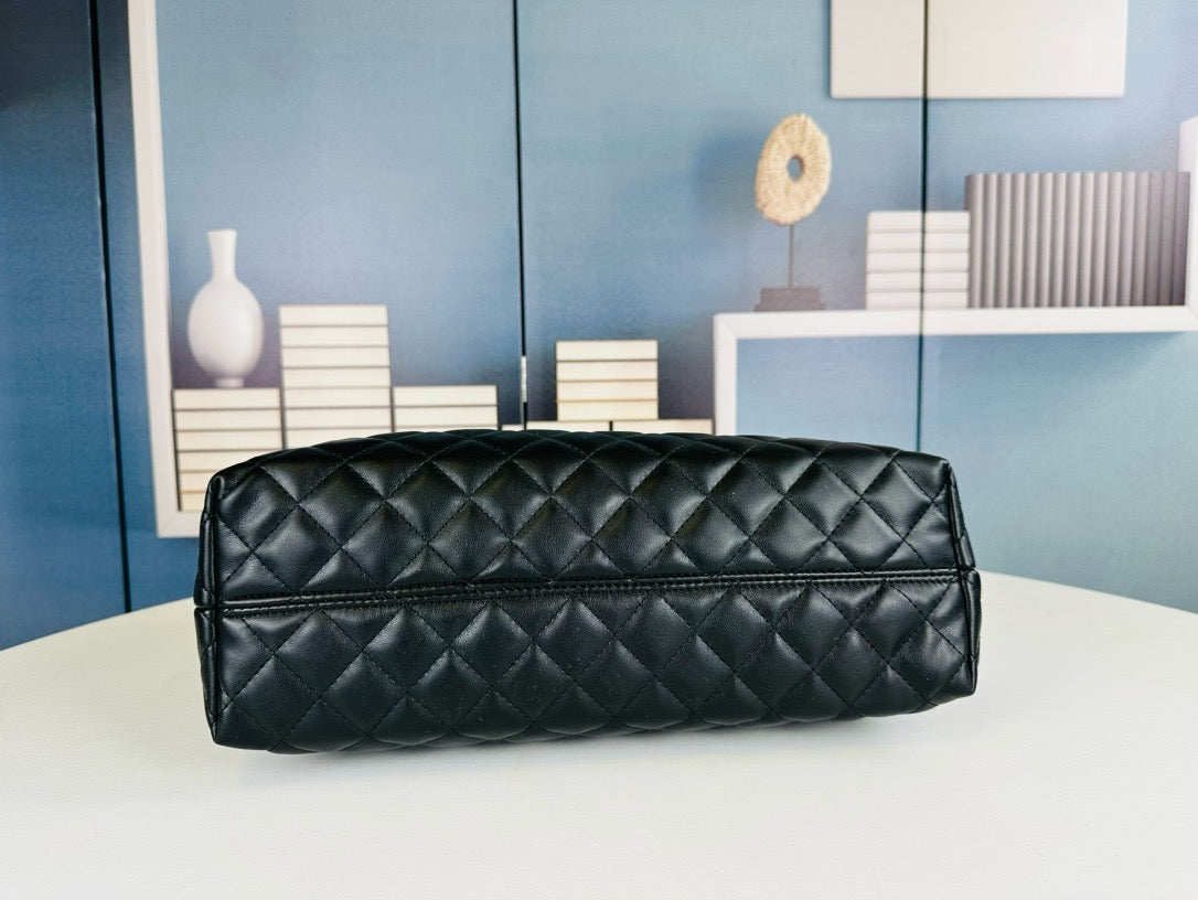 CE-Sophistication and elegant 🖤