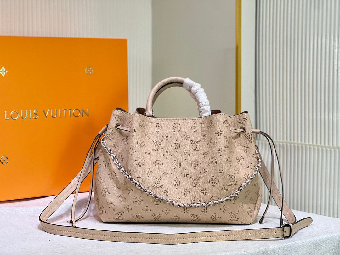 L-BELLA TOTE
