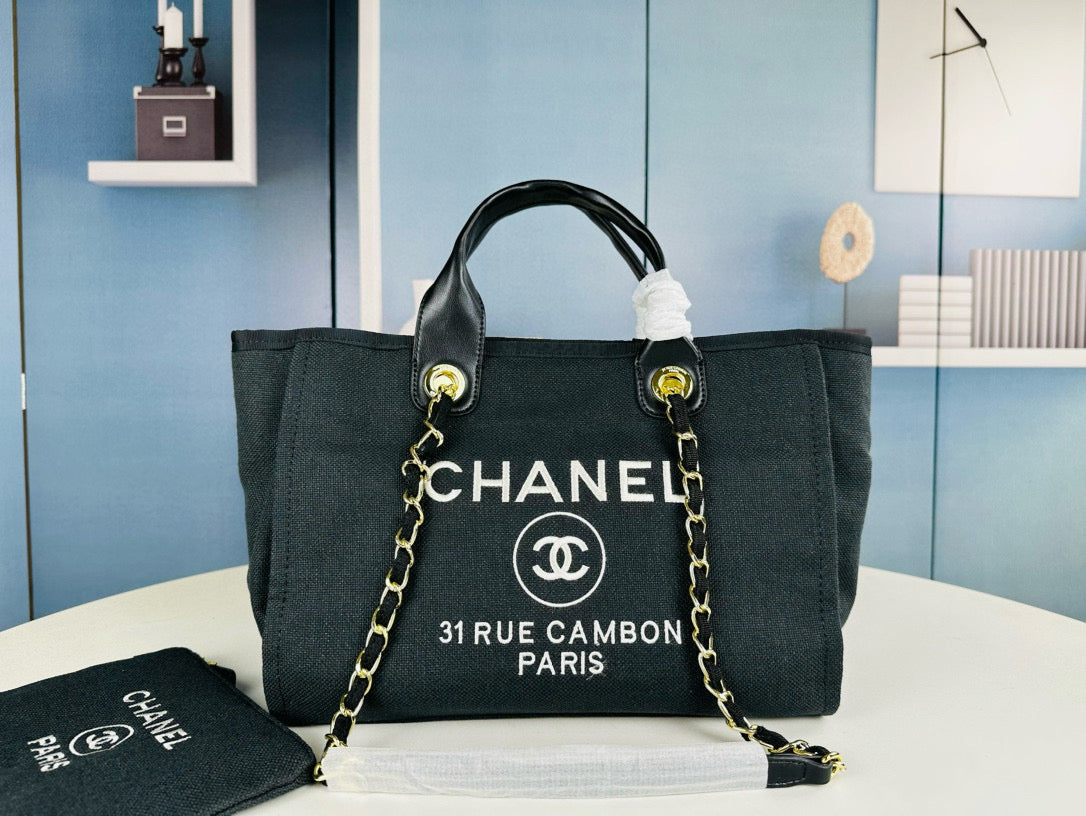CE-Beach bag yet🏖️
