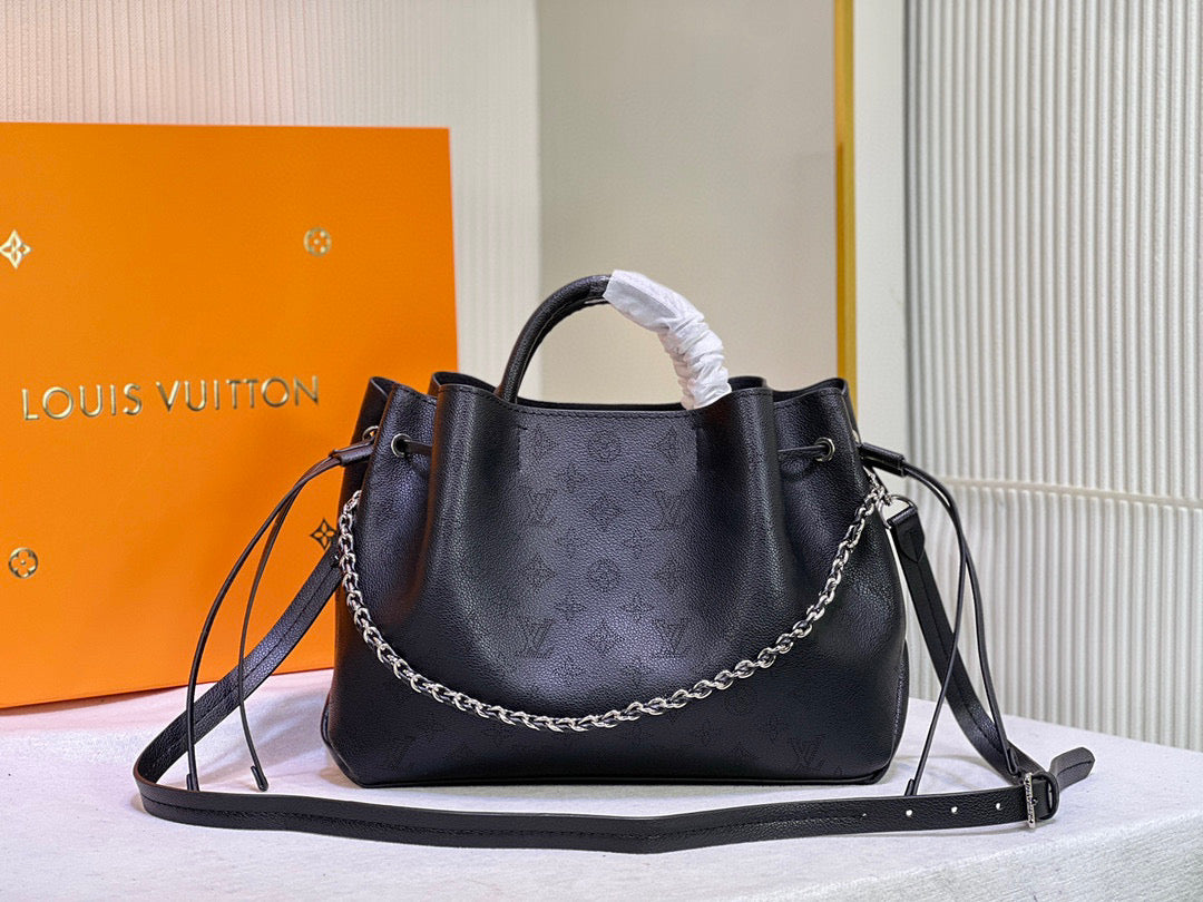 L-BELLA TOTE
