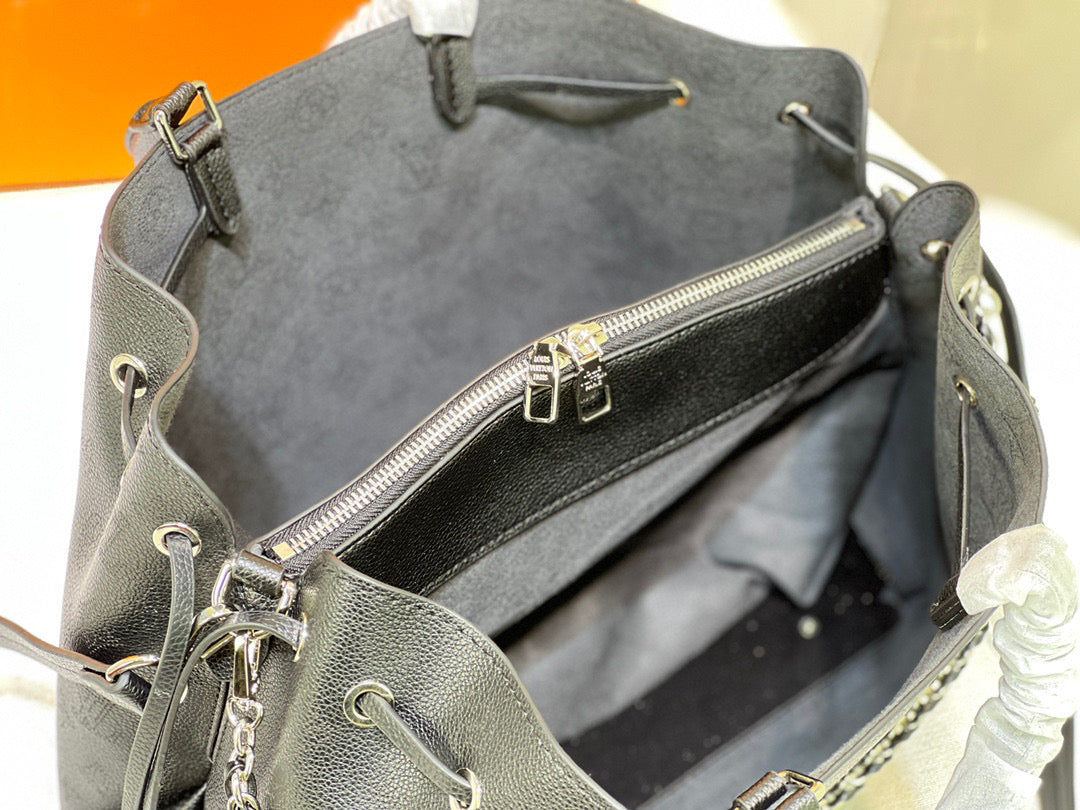 L-BELLA TOTE
