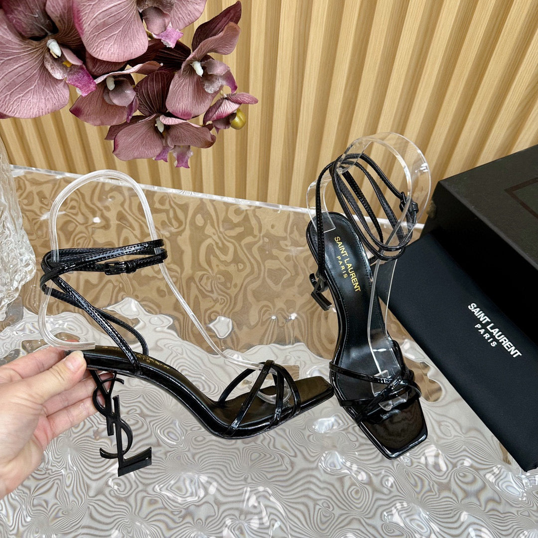 Y-Chain high-heeled sandals