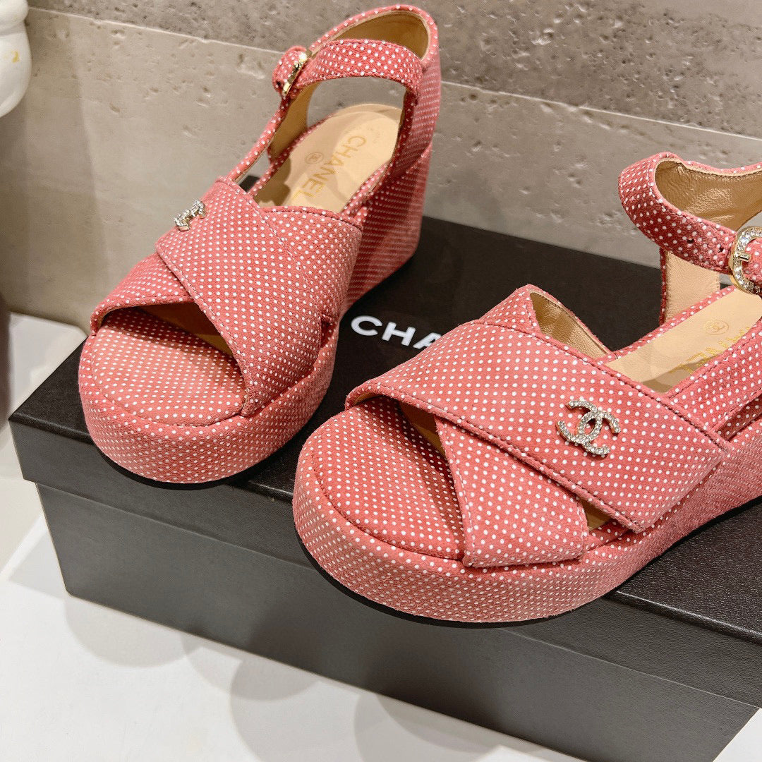 CE-High heel sandals