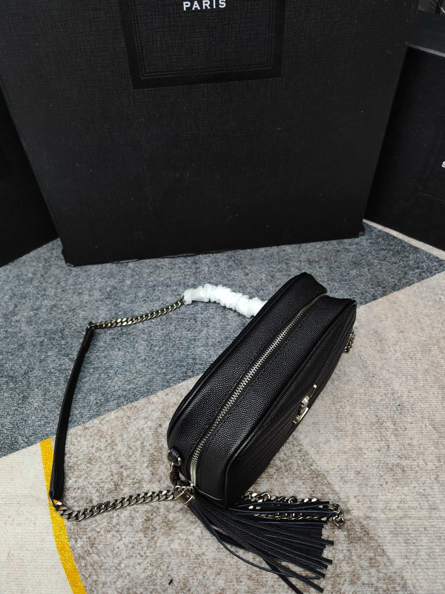 Y-Cowhide caviar camera bag