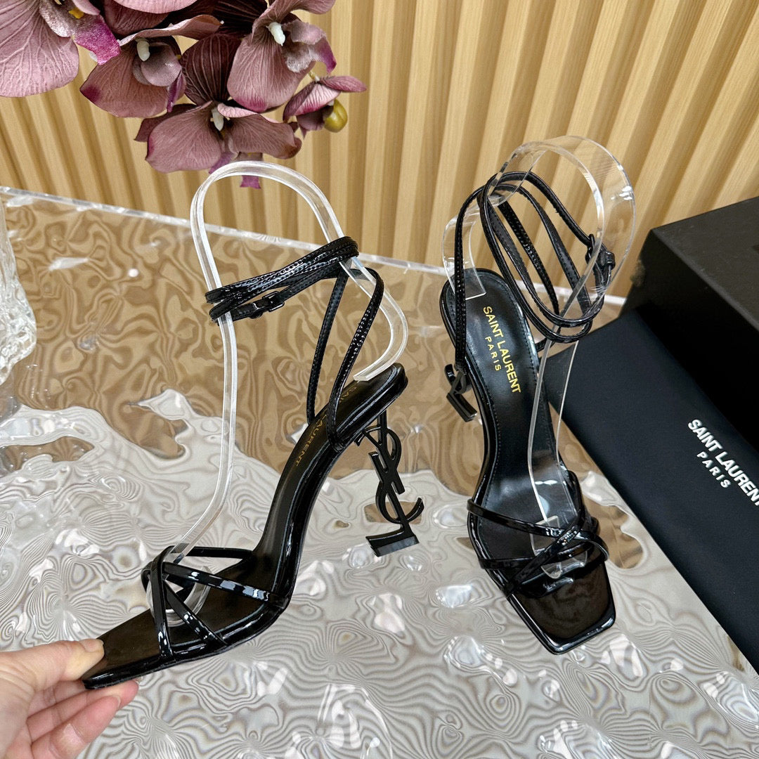 Y-Chain high-heeled sandals