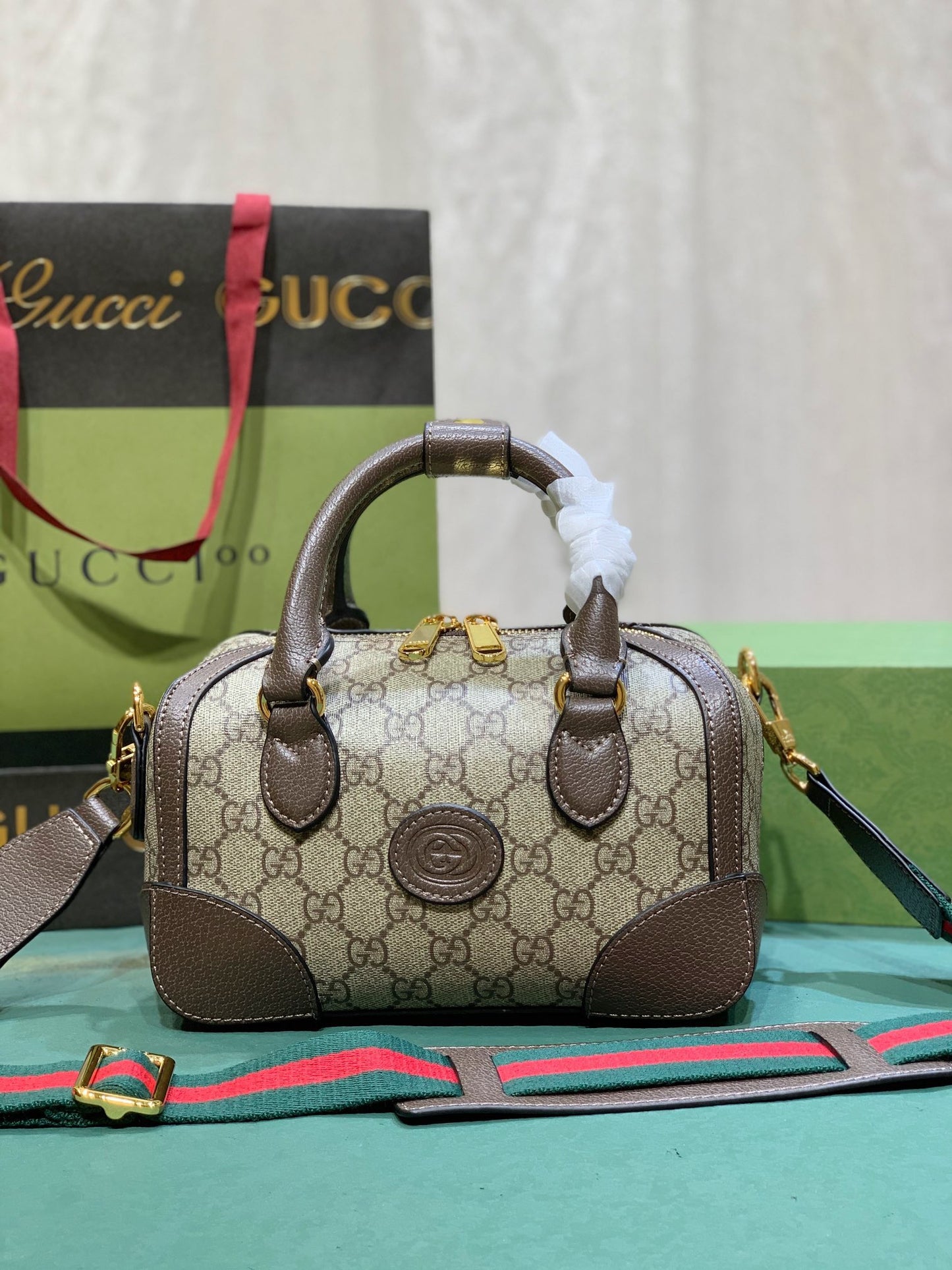 G-travel bag