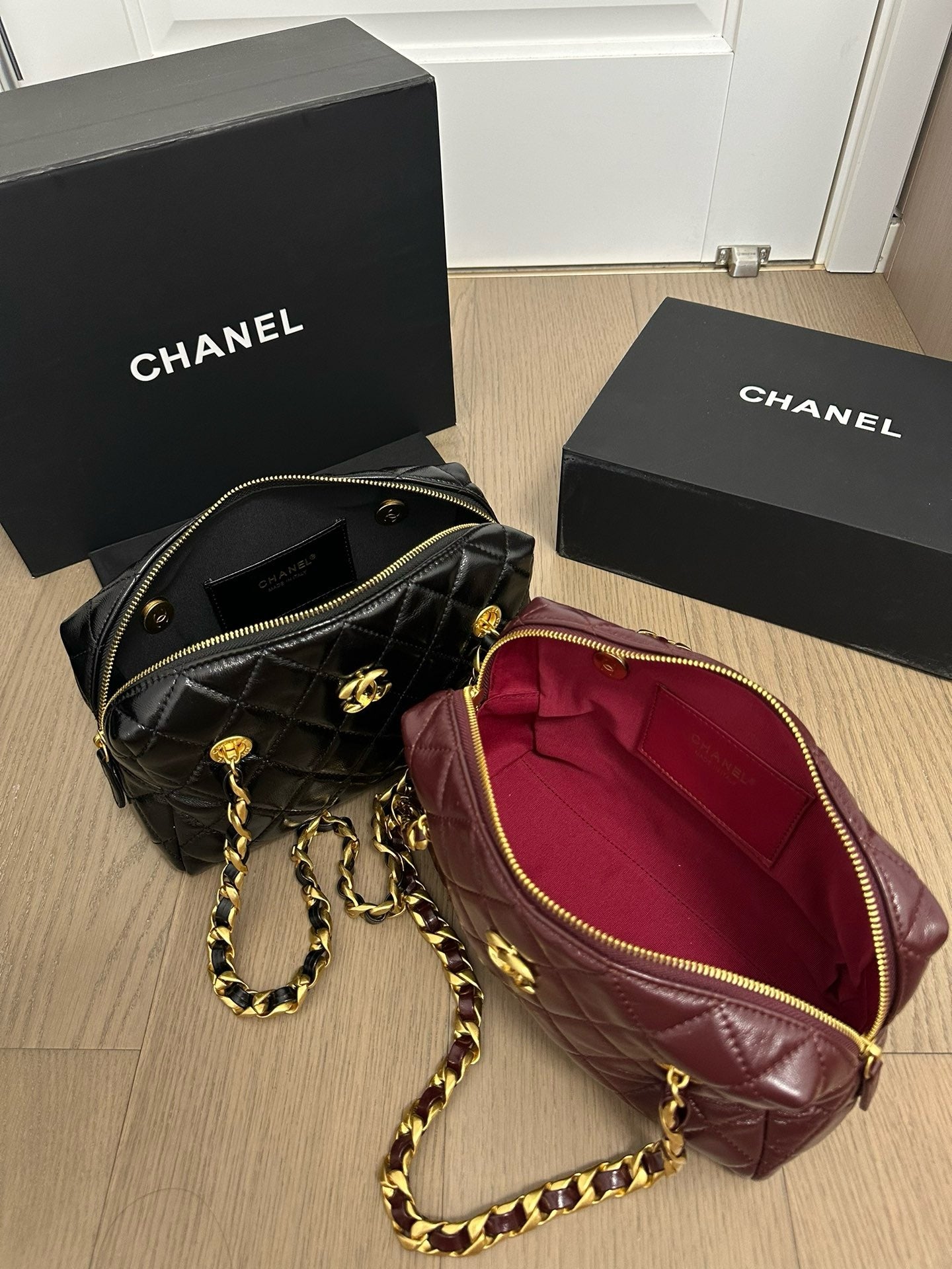 CE-24๐ Handbag
