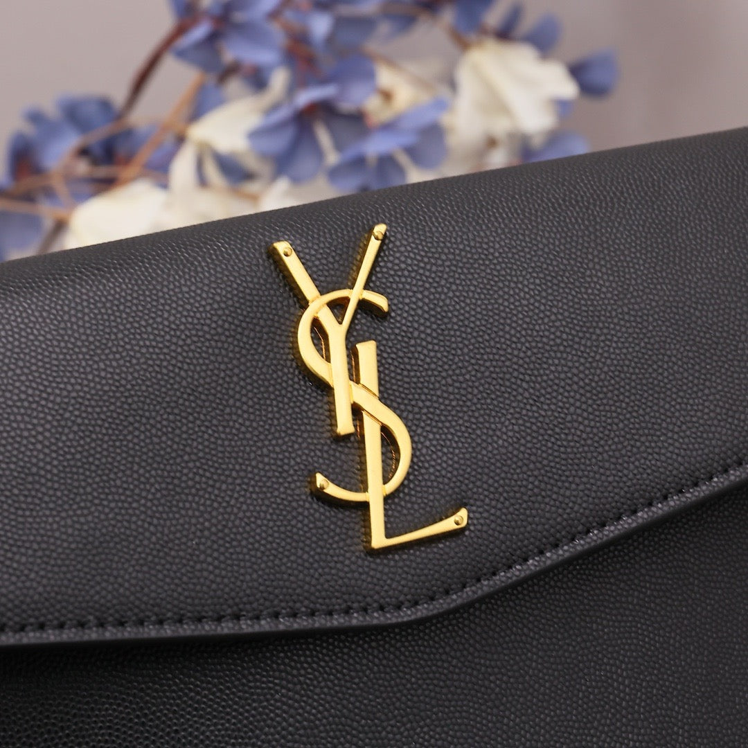 Y-Uptown clutch bag