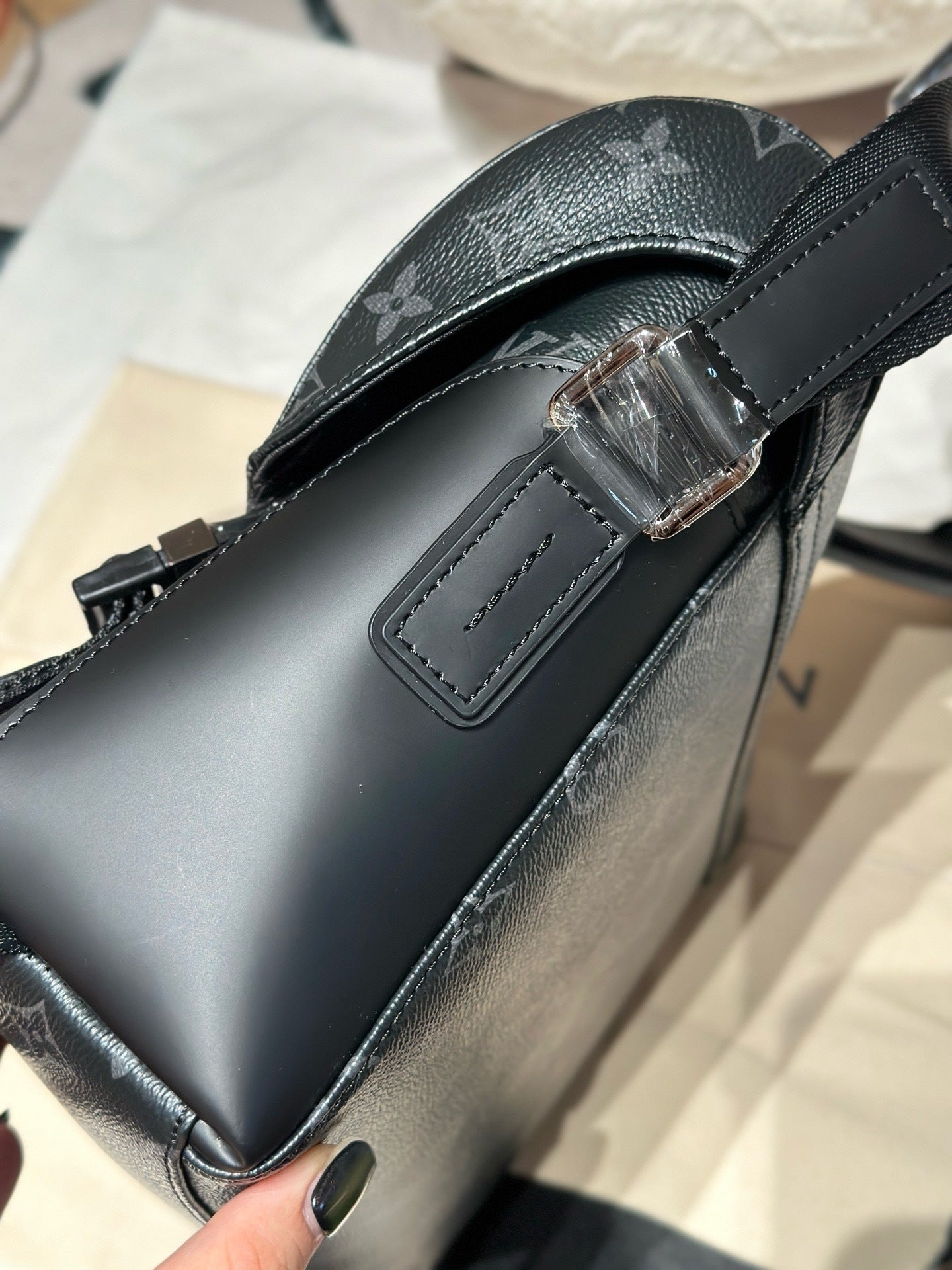 GRAY MONO CROSSBODY