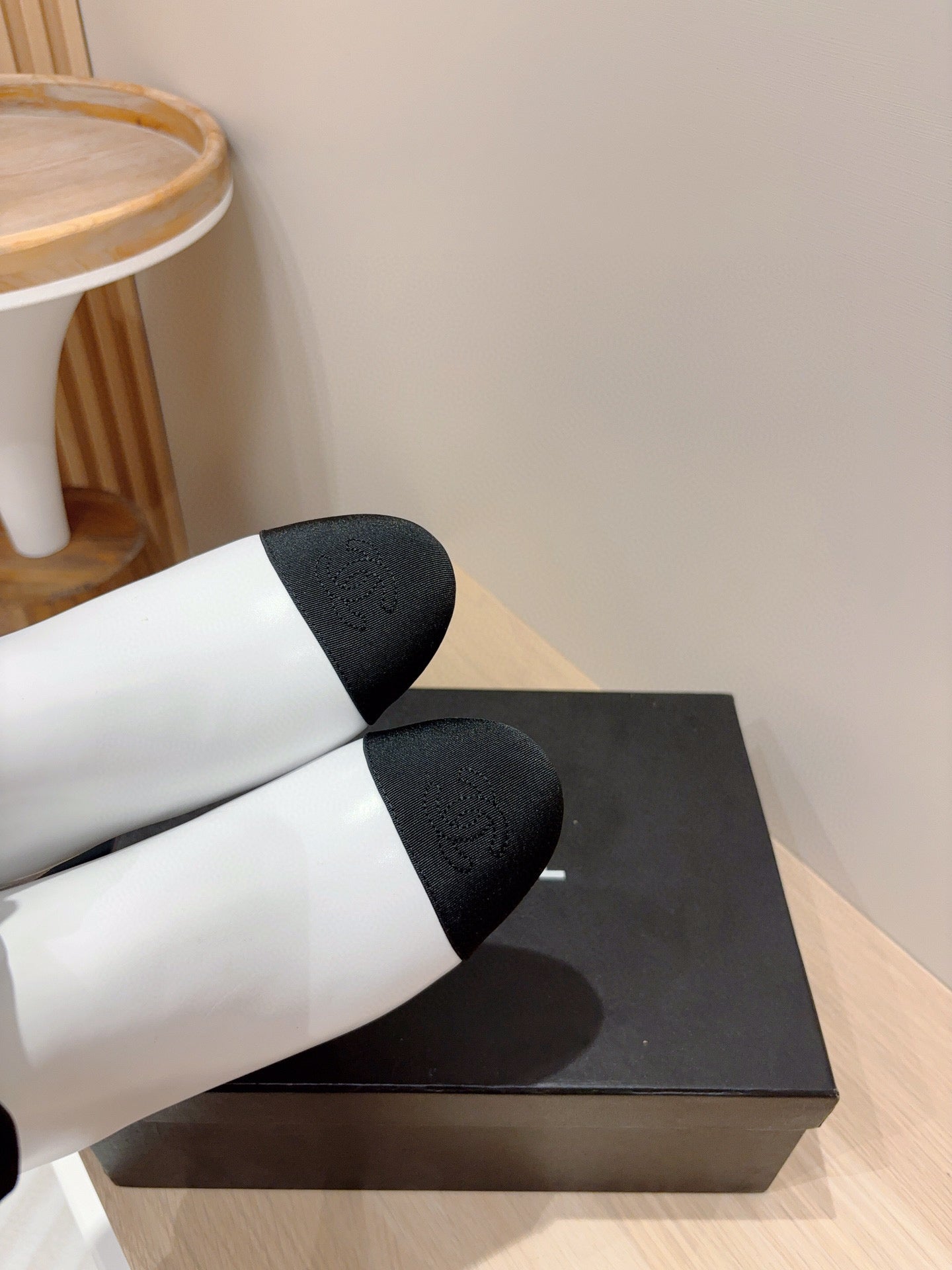 CE-Heel bow short boots