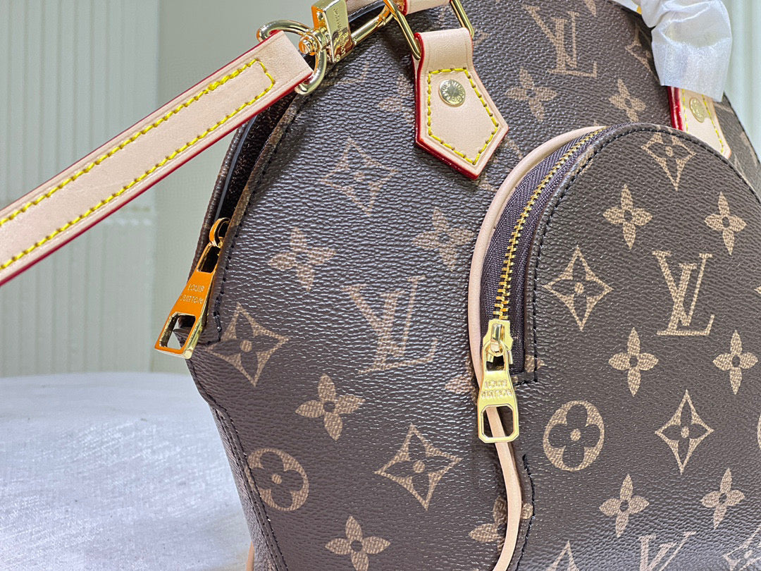 L- Nicolas Ghesquière 1997