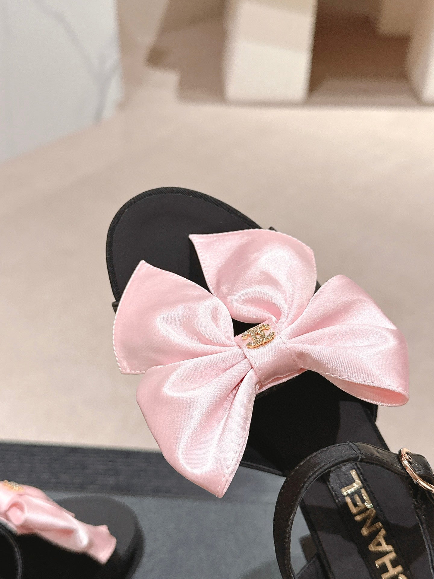 CE-Lady’s Shoes