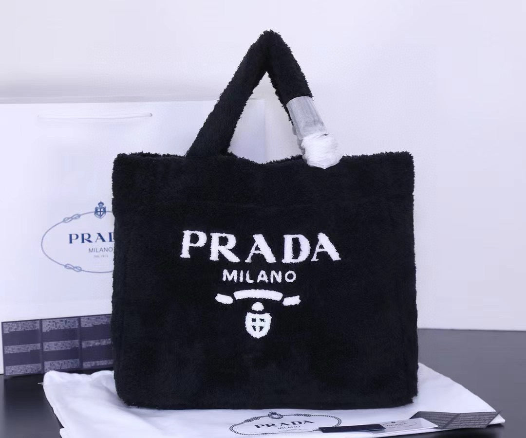 P-Towel handbag