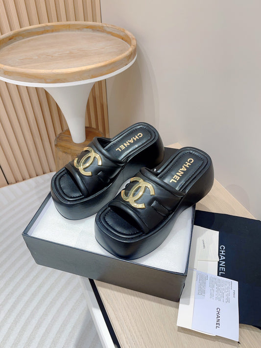CE-thick bottom slippers