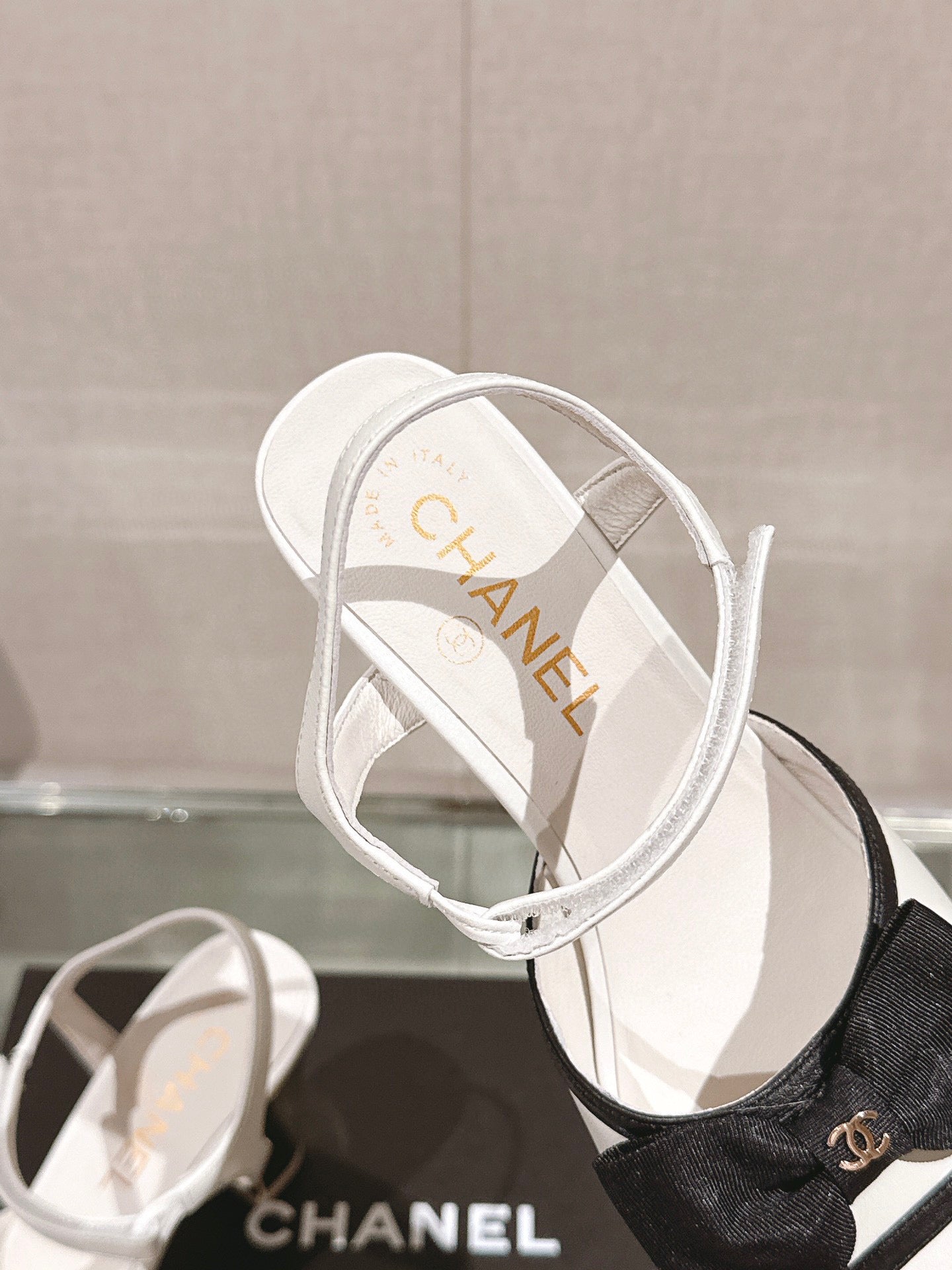 CE-Metal high-heeled bow sandals