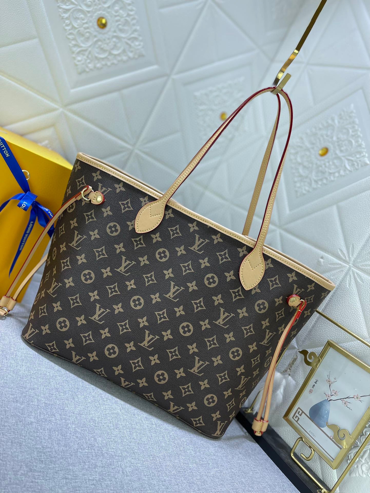 L-Neverfull