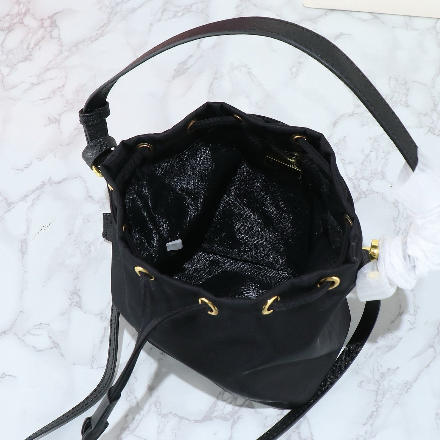 P-New bucket bag