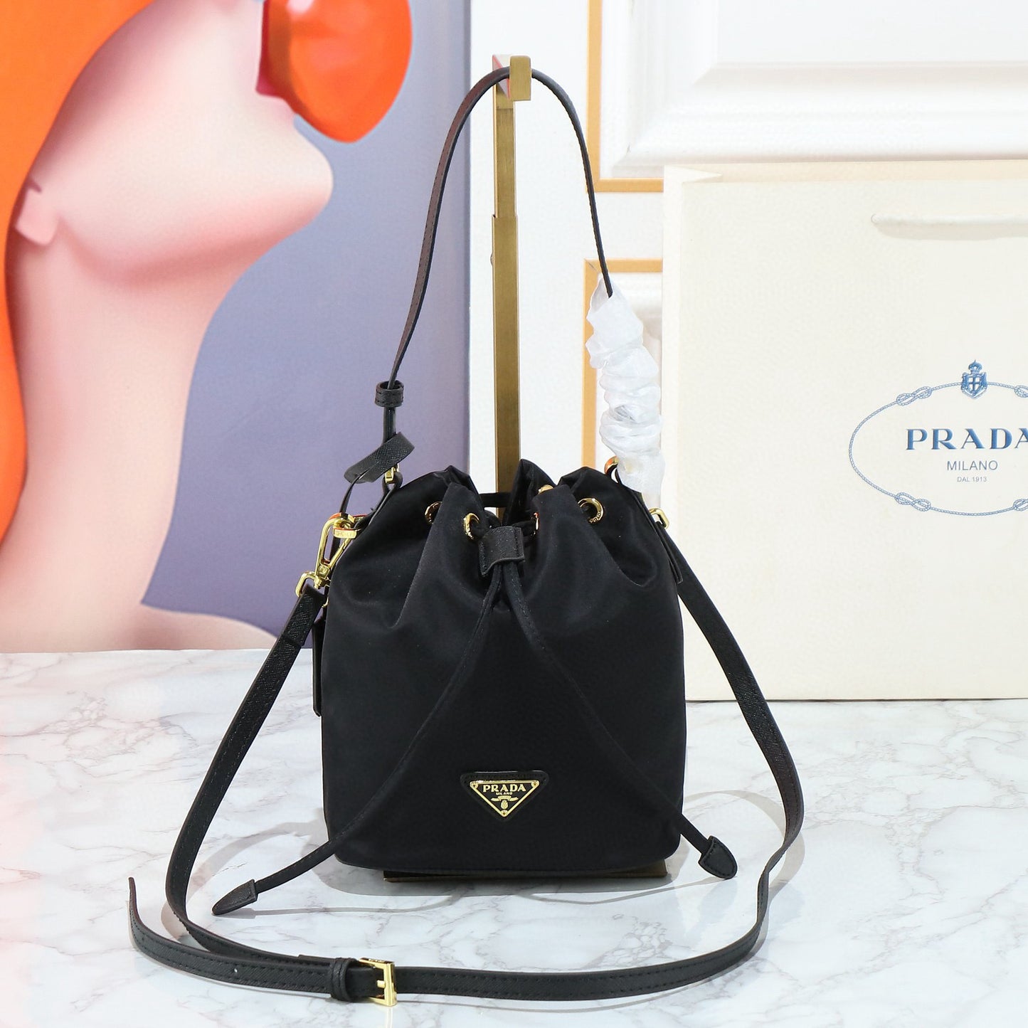 P-New bucket bag