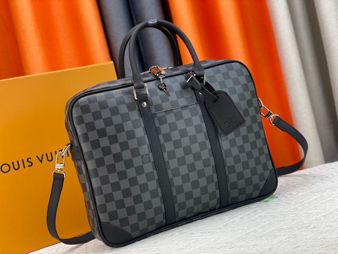 L-Damier Graphite